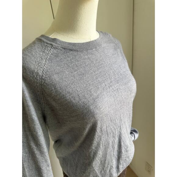 Gil 'B Wool Sweater Lightweight Gray Size Medium Scoop neckline Long SLeeve - Picture 2 of 6